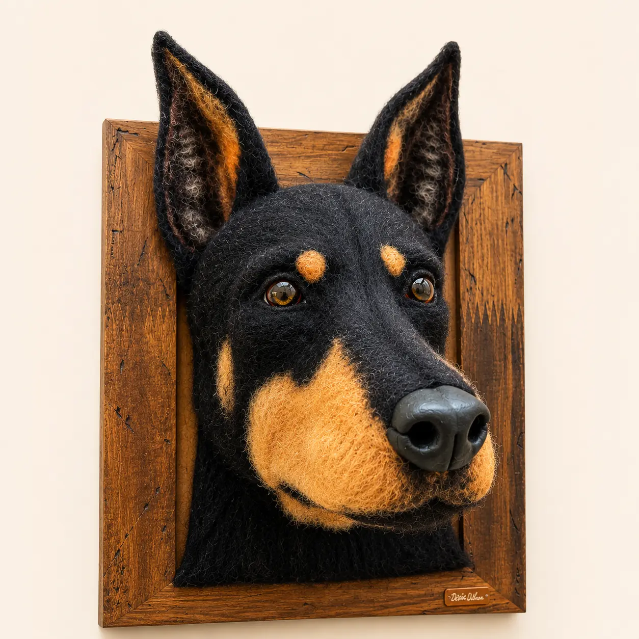 Dobermann de feltro